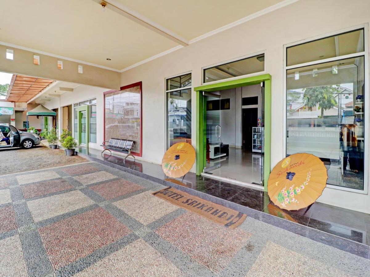 OYO 90347 Hotel Srikandi Syariah Tasikmalaya Bagian luar foto