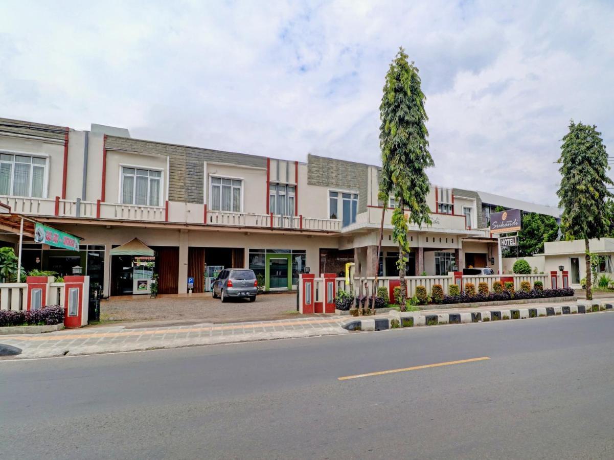 OYO 90347 Hotel Srikandi Syariah Tasikmalaya Bagian luar foto